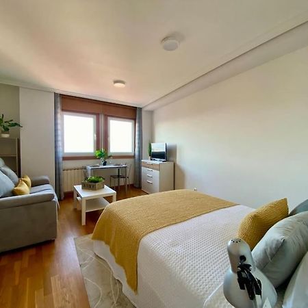 Estudio Con Vistas Al Mar Apartment Vigo Bagian luar foto