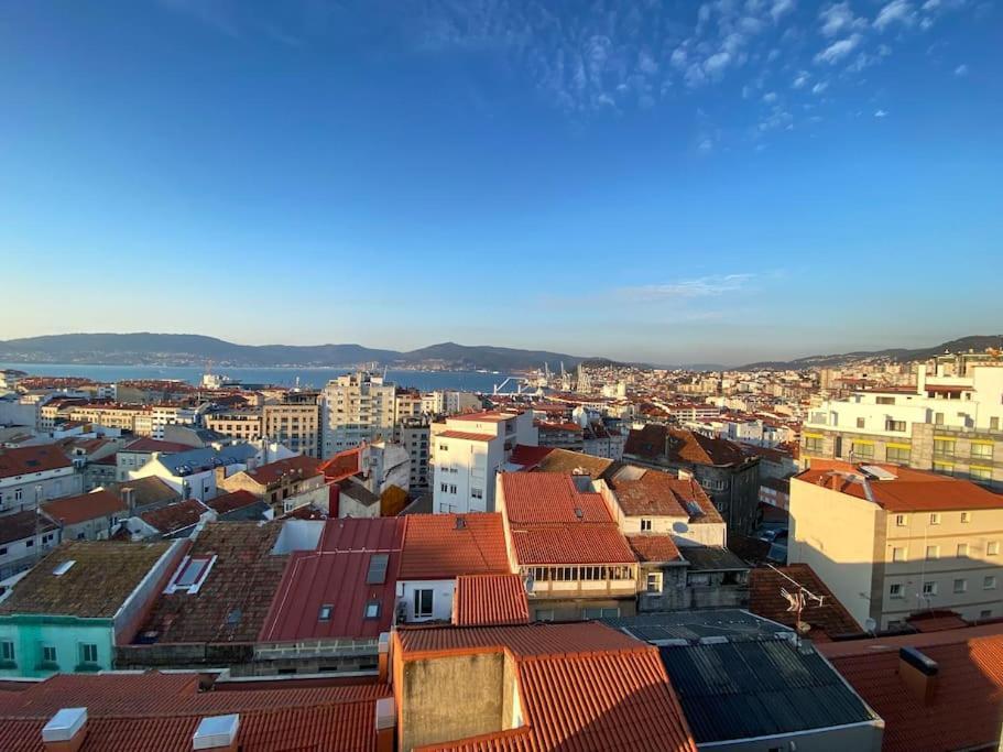 Estudio Con Vistas Al Mar Apartment Vigo Bagian luar foto