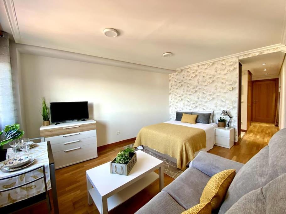 Estudio Con Vistas Al Mar Apartment Vigo Bagian luar foto