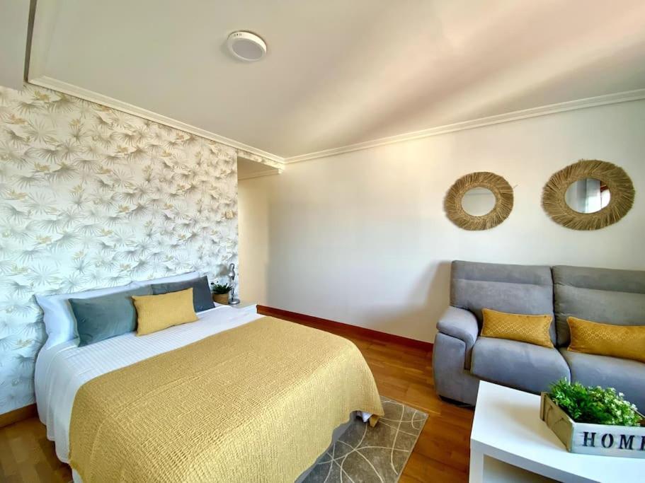 Estudio Con Vistas Al Mar Apartment Vigo Bagian luar foto