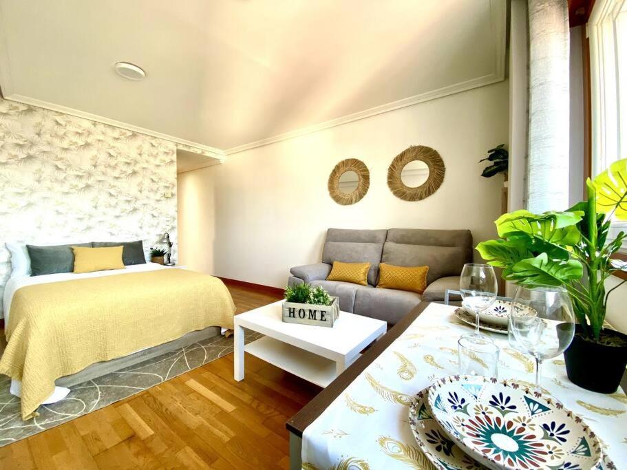 Estudio Con Vistas Al Mar Apartment Vigo Bagian luar foto