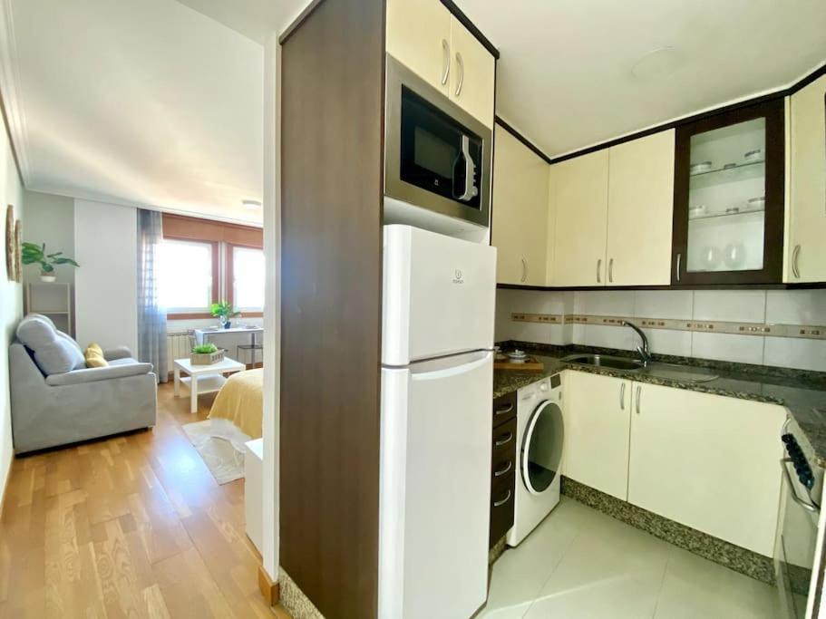 Estudio Con Vistas Al Mar Apartment Vigo Bagian luar foto